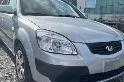 Kia Rio 58.777 km 3.999 &euro; Reilingen 68799