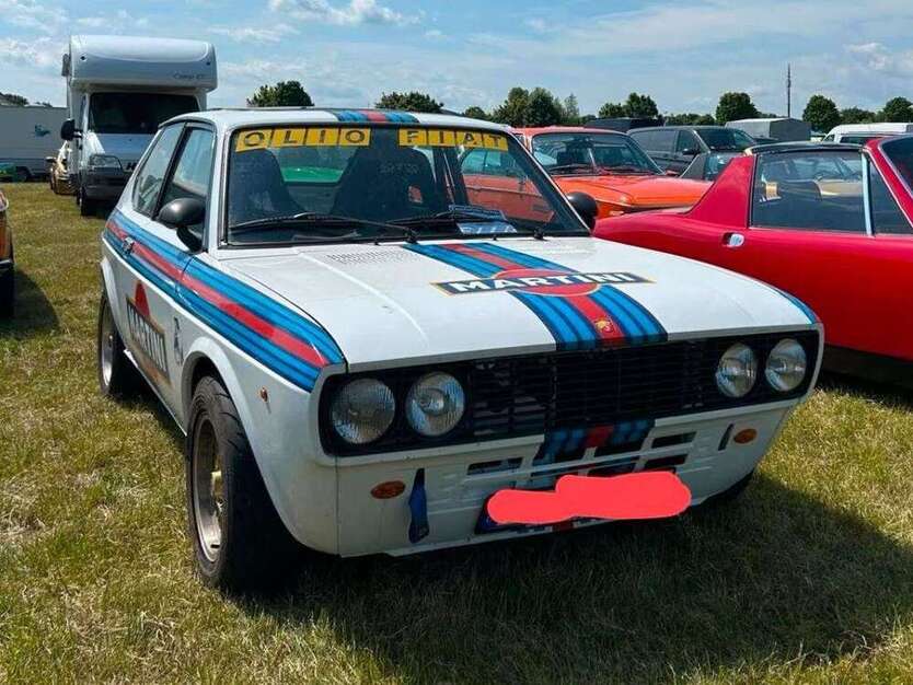 128