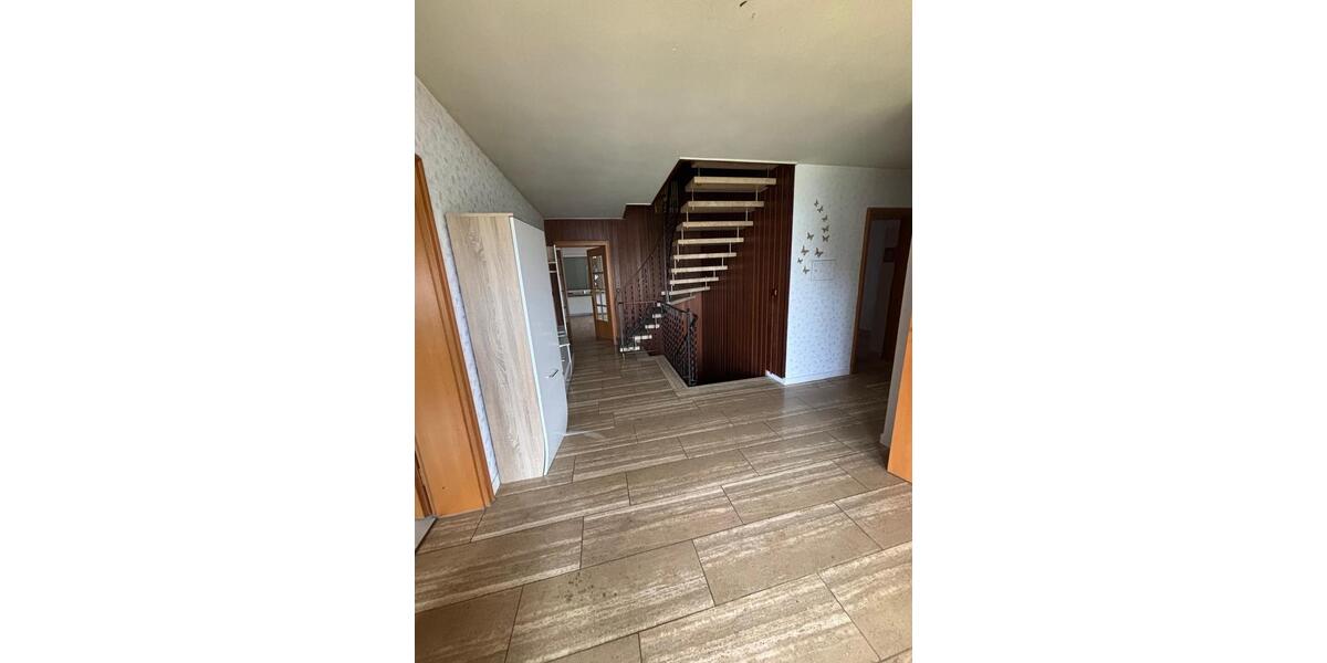 Einfamilienhaus Hameln Kernstadt - 8 Zimmer, 216 m&sup2;, 1.890&euro; | Angebot:26056469