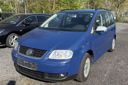VW Touran 169.000 km 2.599 &euro; Wiesbaden 65197