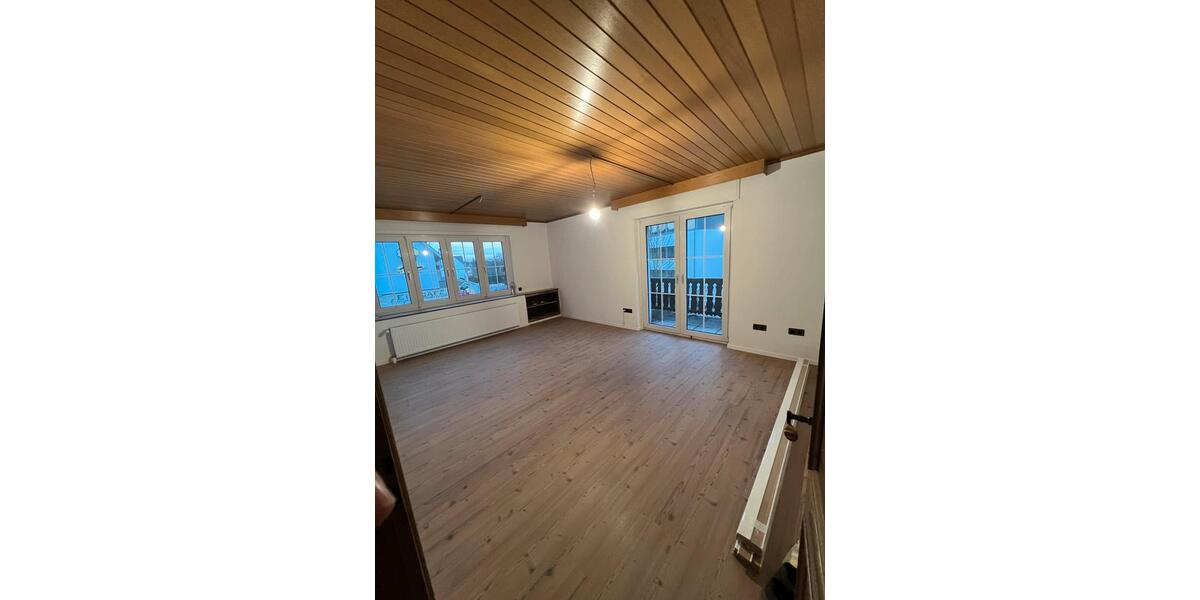 Doppelhaushälfte Kirchlengern - 6 Zimmer, 75 m&sup2;, 1.270&euro; | Angebot:26020628
