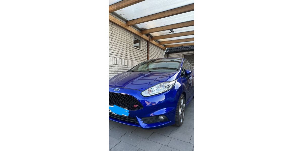 Ford Fiesta 152.000 km 8.259 &euro; Dortmund 44319