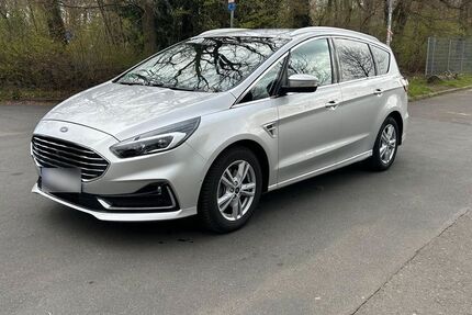 Ford S-Max 94.000 km 18.700 &euro; karben 61184