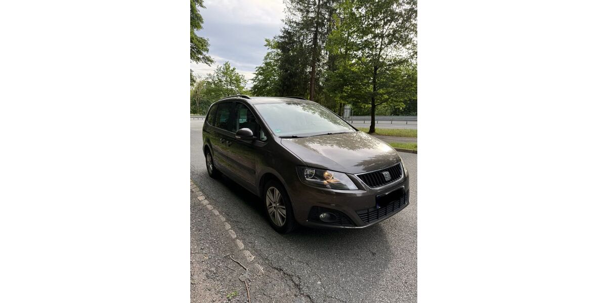 Seat Alhambra 149.500 km 14.800 &euro; Hameln 31787