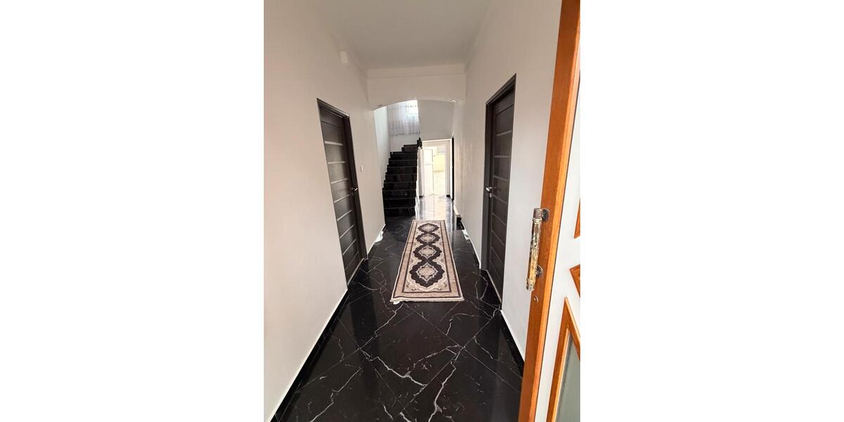 Mehrfamilienhaus, Wohnhaus Sonnewalde - 10 Zimmer, 240 m&sup2;, 325.000&euro; | Angebot:26680438
