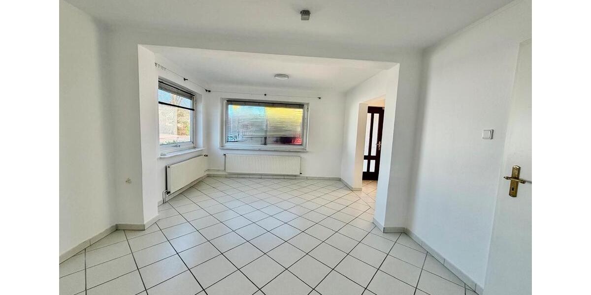 Doppelhaushälfte Sörup - 7.5 Zimmer, 217 m&sup2;, 395.000&euro; | Angebot:26268101