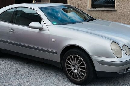 Mercedes-Benz CLK 320 184.218 km 5.000 € Bennewitz 04828