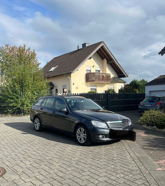 Mercedes-Benz C 200 56.500 km 12.500 € Weinbach 35796