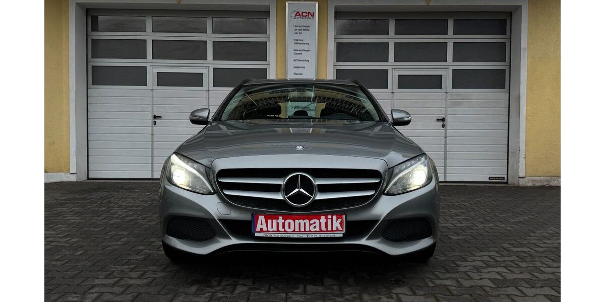 Mercedes-Benz C 220 239.878 km 13.390 &euro; Diez 65582