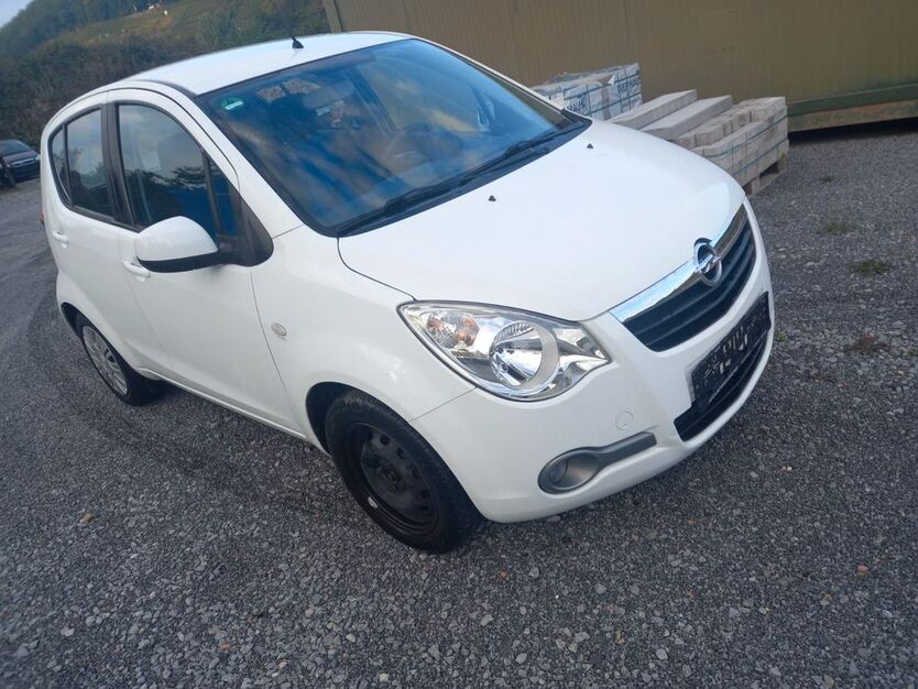 Opel Agila 83.100 km 2.450 € Worth am main 63939