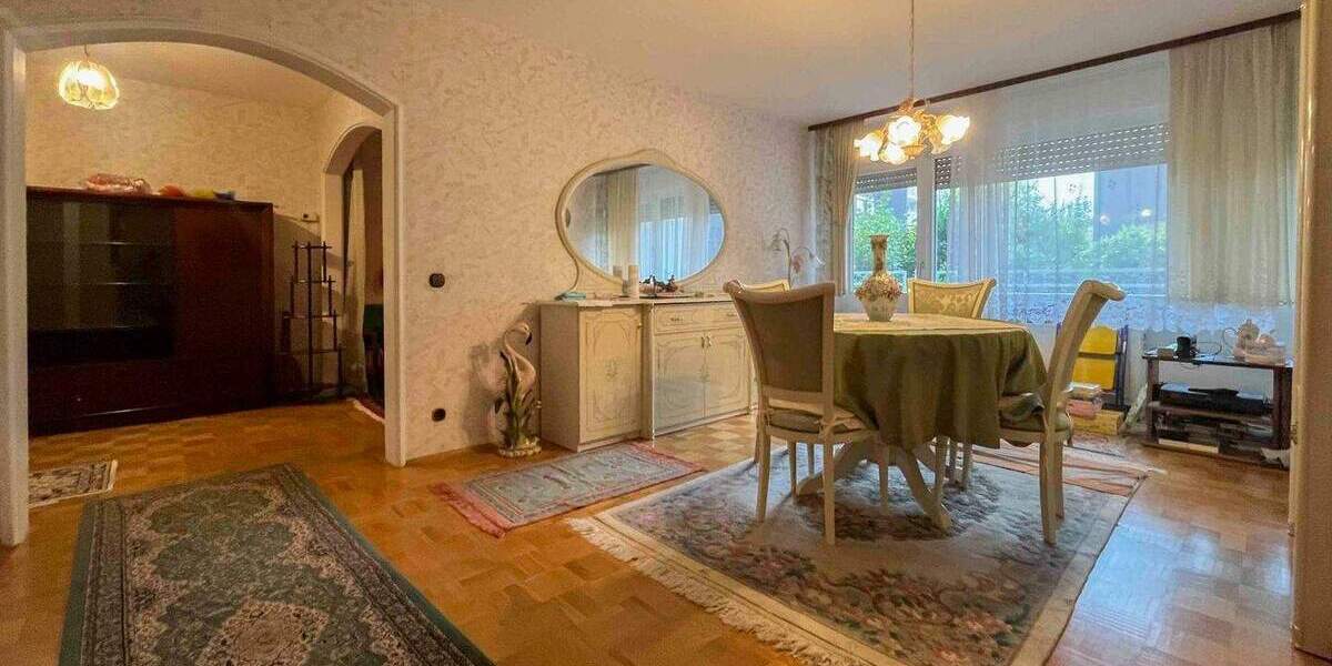 Großzügige 3,5-Zimmer-Eigentumswohnung mit Loggia in Essen Horst 3 zimmer