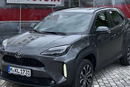 Toyota Yaris Cross 12.500 km 26.990 € München 81673