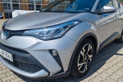 Toyota C-HR 41.200 km 22.990 &euro; Leipzig 04328