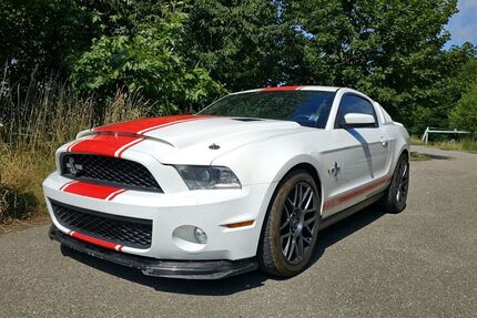 Ford Mustang 34.000 km 67.000 &euro; Porta Westfalica 32457