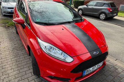 Ford Fiesta 101.000 km 7.000 &euro; Duisburg 47169