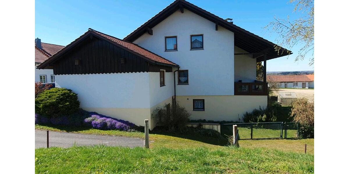 Einfamilienhaus Schöllnach - 8 Zimmer, 244 m&sup2;, 368.000&euro; | Angebot:26728199