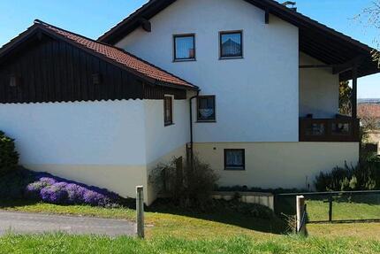 Haus Schöllnach - 8 Zimmer, 244 m&sup2;, 368.000&euro; | Angebot:26728199