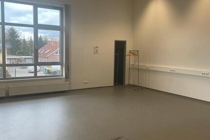 Gewerbeobjekt Stockelsdorf - 1.600&euro; | Angebot:26060047