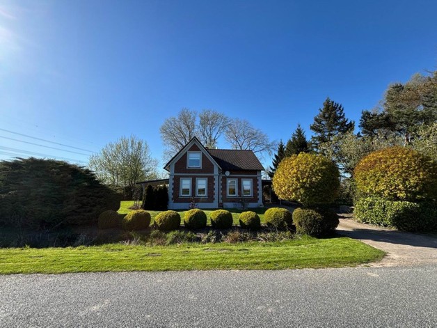 Idyllisches Wohnen nahe Brunsbüttel Stilvolles Landhaus - Einfamilienhaus Brunsbüttel | Angebot:26339901