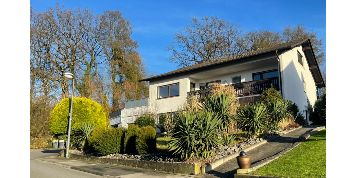 Einfamilienhaus Balve - 1 Zimmer, 243 m&sup2;, 450.000&euro; | Angebot:24350093