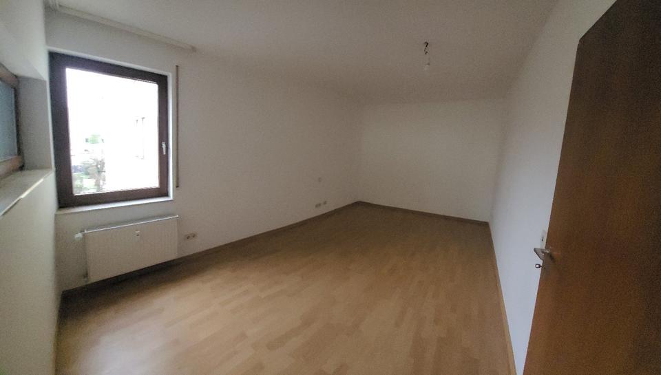Etagenwohnung Mainz Ebersheim - 2 Zimmer, 66 m&sup2;, 230.000&euro; | Angebot:26444019