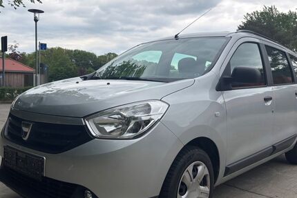 Dacia Lodgy 78.564 km 8.700 &euro; Lütjenburg 24321