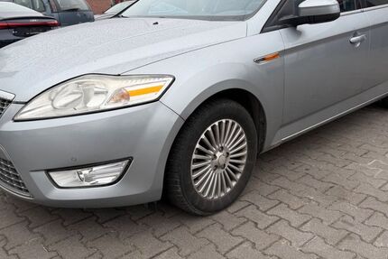 Ford Mondeo 306.520 km 1.999 &euro; Moormerland 26802