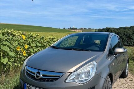 Opel Corsa 169.920 km 2.500 € Bad Mergentheim 97980