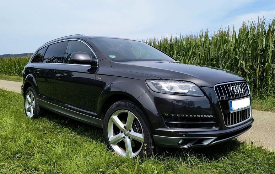 Q7