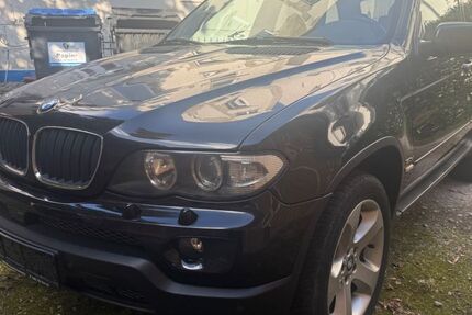 BMW X5 290.000 km 8.888 &euro; Hamburg 22761