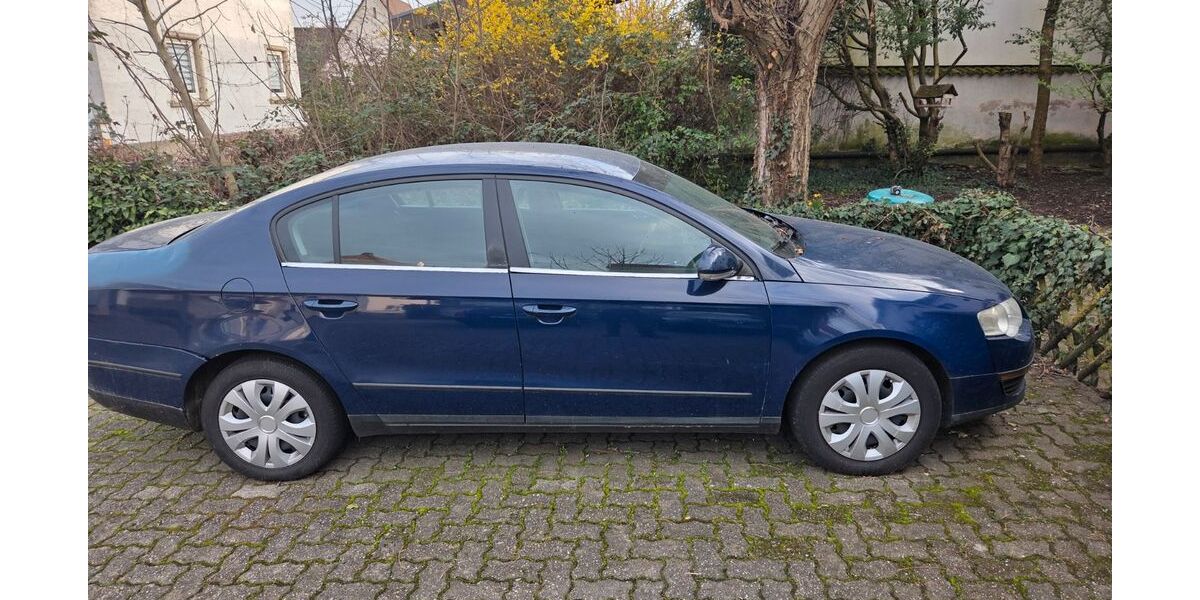 VW Passat 245.000 km 1.300 &euro; Herxheim bei Landau 76863