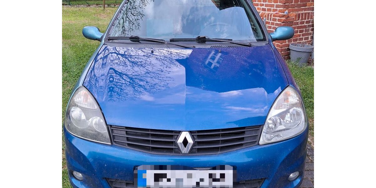 Renault Clio 176.600 km 1.700 &euro; Blankensee 17322