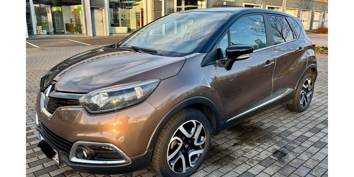 Renault Captur 73.000 km 7.600 &euro; Düsseldorf 40231