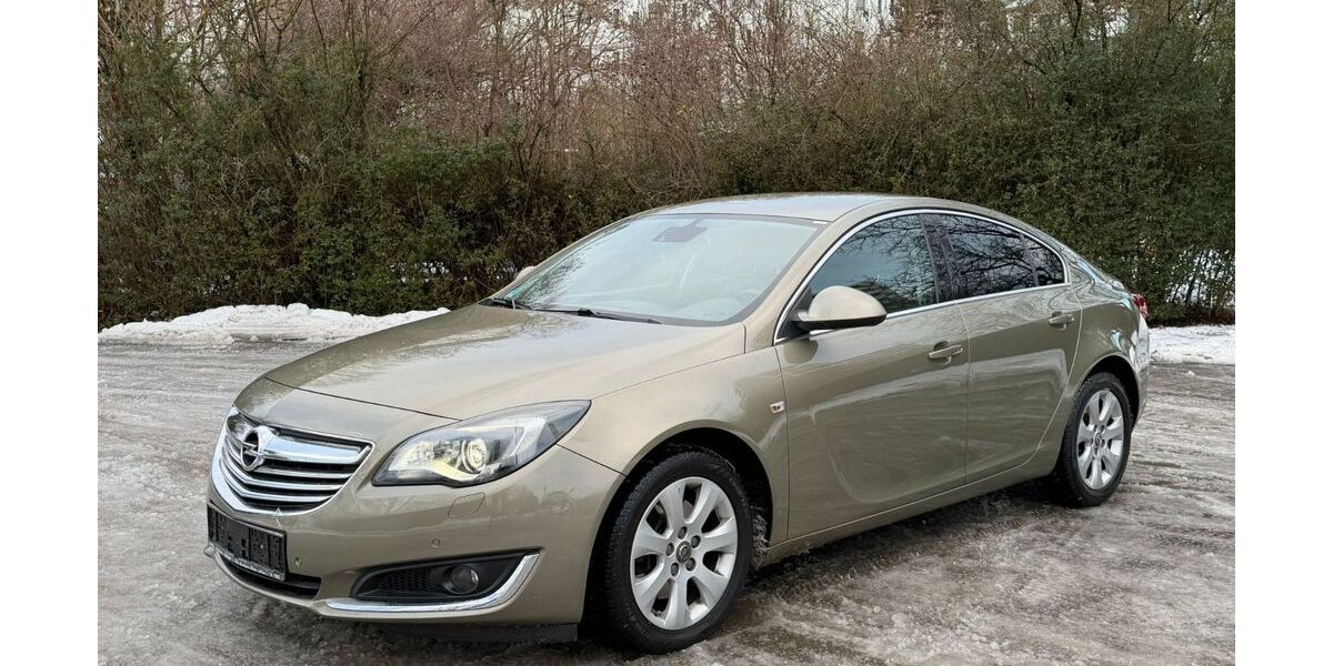 Opel Insignia 106.000 km 11.490 &euro; München 81375