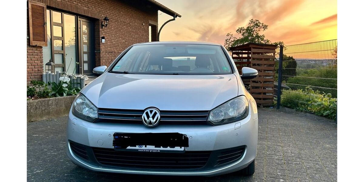 VW Golf 271.000 km 4.400 &euro; Runkel-Ennerich 65594