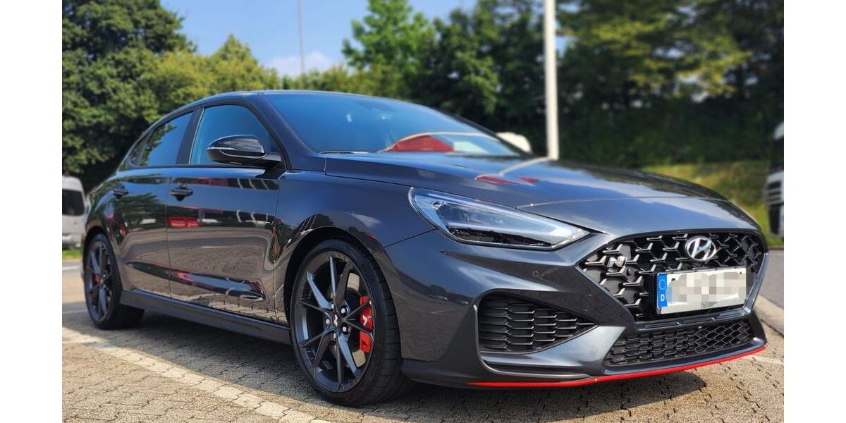 Hyundai i30 32.100 km 31.500 &euro; Niedernhausen 65527