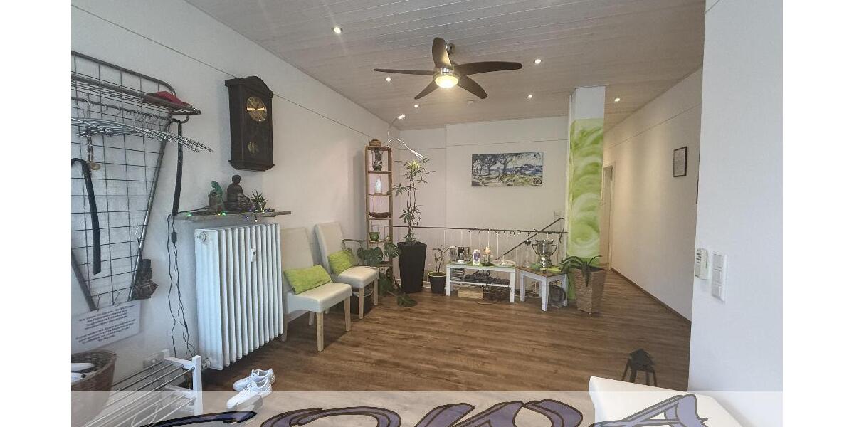 Schöne Gewerbeeinheit in der Stadtmitte in Neuburg! Ideal als Praxis oder Büro geeignet! - Ein Objekt von Ihrem Immobilienpartner SOWA Immobilien und Finanzen - Gewerbeobjekt Neuburg | Angebot:27143412