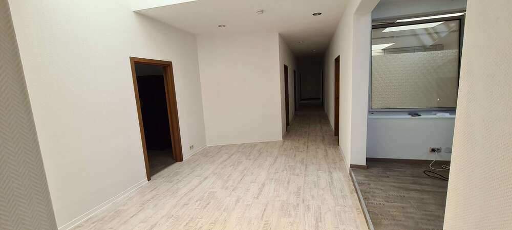 Büro in Homburg 1.500 € 220 m²