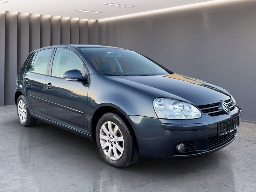 VW Golf 41.800 km 6.900 € Dresden 01108