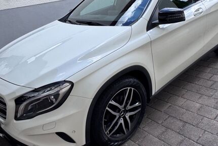Mercedes-Benz GLA 200 170.729 km 13.900 &euro; Püttlingen 66346