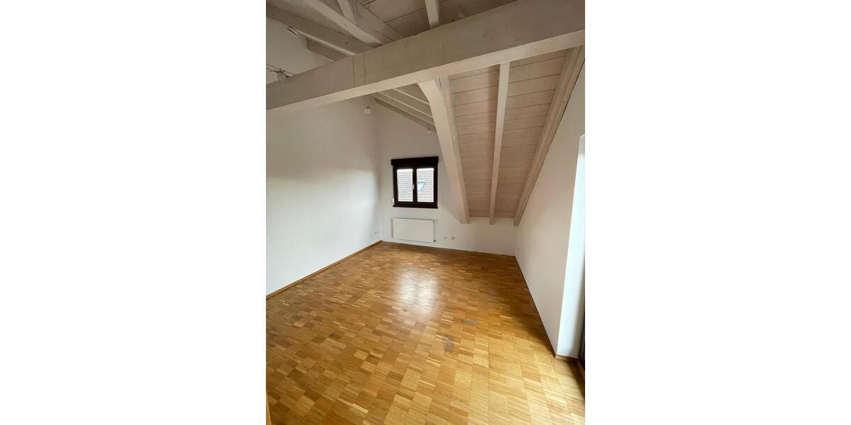 Etagenwohnung Hainburg - 5 Zimmer, 189 m&sup2;, 1.550&euro; | Angebot:25962837