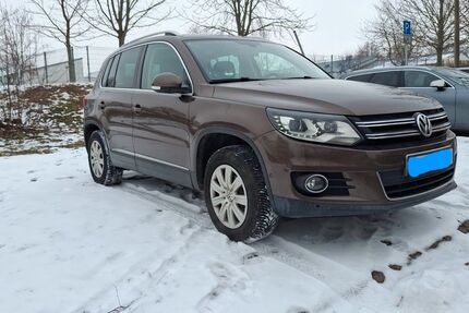 VW Tiguan 230.000 km 10.500 &euro; Gera 07552
