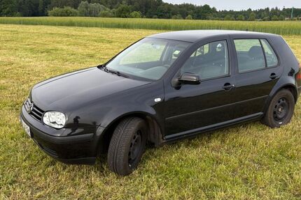 VW Golf 305.000 km 1.800 &euro; Mainhardt 74535