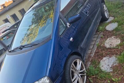 Seat Alhambra 395.000 km 2.000 &euro; Ruhland 01945