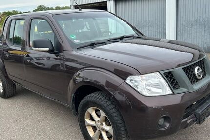Nissan Navara 118.000 km 12.900 &euro; Peutenhausen / Gachenbach 86565