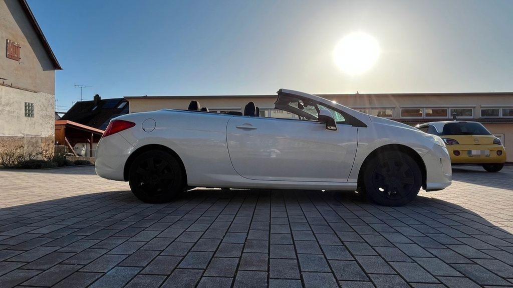 Peugeot 308 114.000 km 6.100 &euro; Langenbrettach 74243