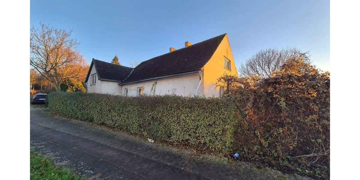 Wohnhaus mit großem Potenzial in Neubrandenburg 4 zimmer