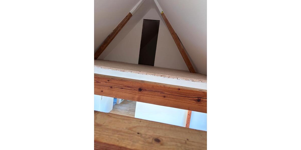 Dachgeschoßwohnung Meßstetten - 2.5 Zimmer, 65 m&sup2;, 850&euro; | Angebot:25794065