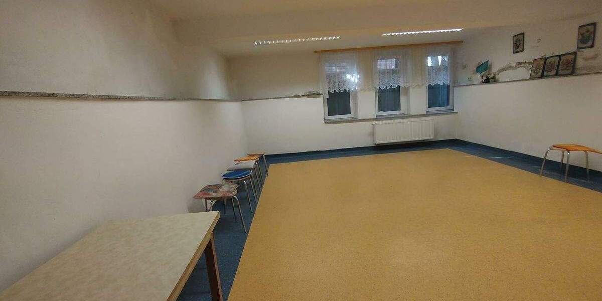 Mehrfamilienhaus, Wohnhaus Eilenburg Eilenburg-Berg - 5 Zimmer, 183 m&sup2;, 190.000&euro; | Angebot:25777376