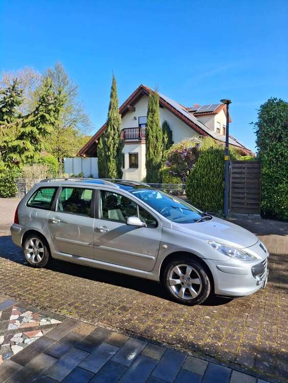 Peugeot 307 234.917 km 1.799 € Kehl 77694